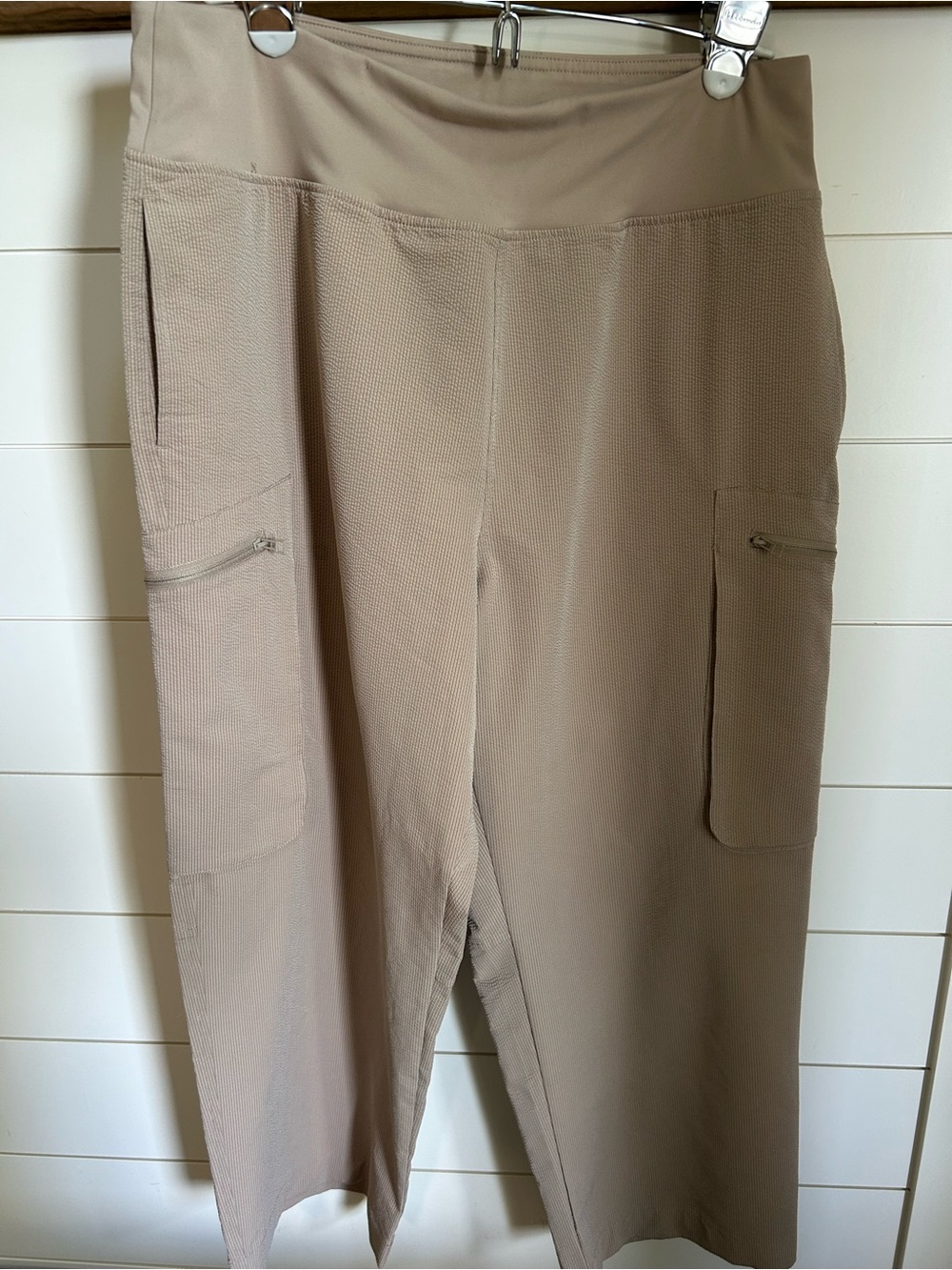 Wide Leg Cargo Pull-On Pants in Taupe